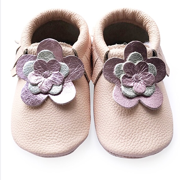 ▪️HP/Misty Rose Floral Fringe Booties - Picture 3 of 4